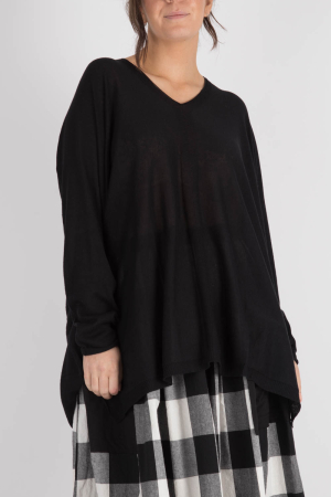 rh240134 - Rundholz Knitted Tunic @ Walkers.Style buy women's clothes online or at our Norwich shop.